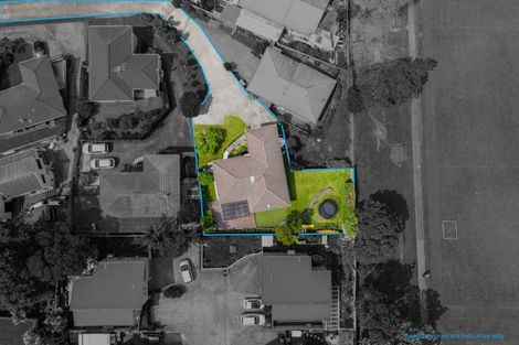 Photo of property in 1/39 Camrose Place, Glenfield, Auckland, 0629