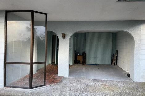 Photo of property in 64 Island Bay Road, Beach Haven, Auckland, 0626