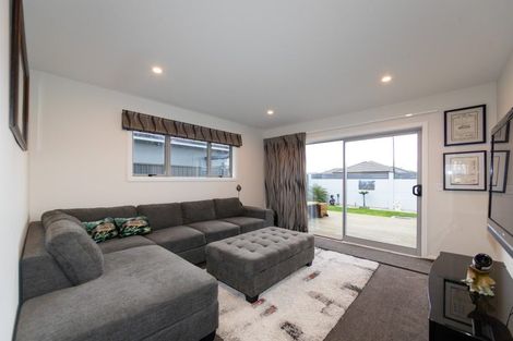 Photo of property in 5 Hurunui Drive, Te Awa, Napier, 4110