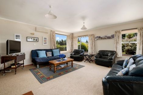 Photo of property in 4 Clematis Court, Wanaka, 9305