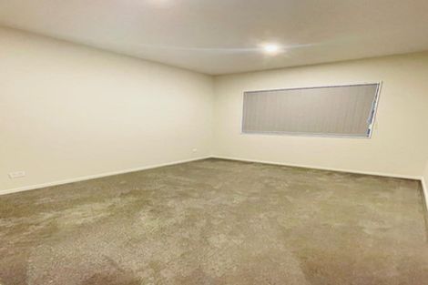 Photo of property in 54 Drumbuoy Drive, Flat Bush, Auckland, 2019