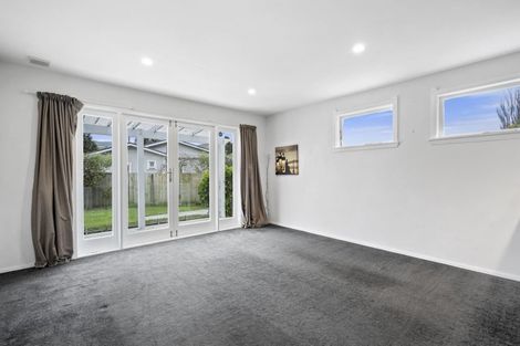 Photo of property in 6a Petherick Street, Taita, Lower Hutt, 5011