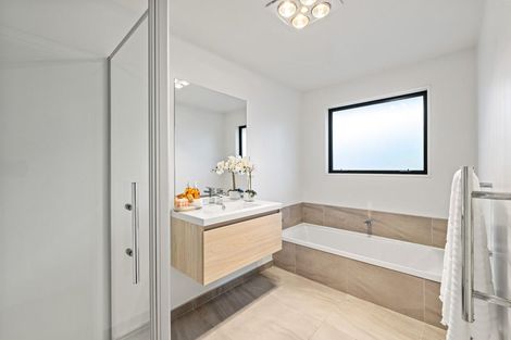 Photo of property in 10 Emma Street, Marshland, Christchurch, 8083