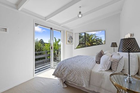 Photo of property in 1/89 Glamorgan Drive, Torbay, Auckland, 0630