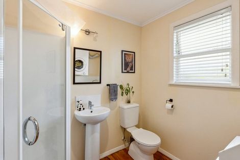 Photo of property in 2 Anthony Grove, Paraparaumu Beach, Paraparaumu, 5032