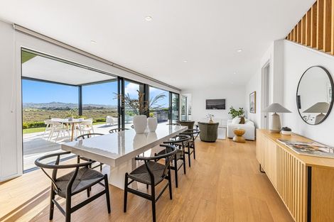 Photo of property in 8 Miran Lane, Red Beach, 0932