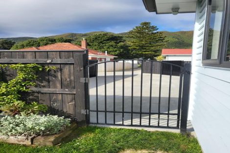 Photo of property in 93a Riverside Drive, Waiwhetu, Lower Hutt, 5010