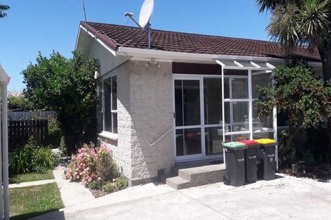 Photo of property in 42 Strathfield Avenue, Dallington, Christchurch, 8061