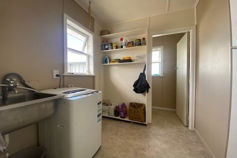 Photo of property in 15 Alexander Avenue, Onekawa, Napier, 4110
