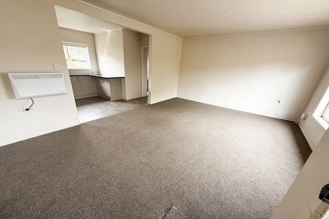 Photo of property in 1/57 Chartwell Avenue, Glenfield, Auckland, 0629