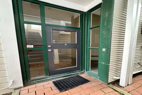 Photo of property in 117 Brougham Street, Mount Victoria, Wellington, 6011