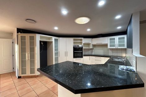 Photo of property in 37 Pukekura Place, Taradale, Napier, 4112