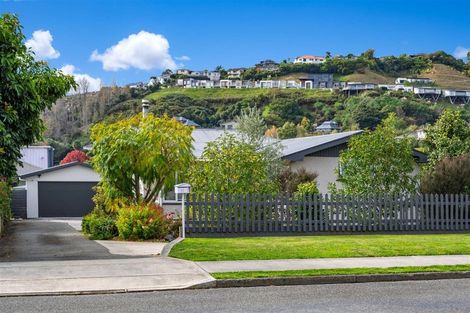 Photo of property in 17 Maitland Avenue, Stoke, Nelson, 7011