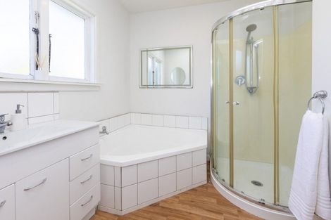 Photo of property in 240 Westminster Street, Mairehau, Christchurch, 8013