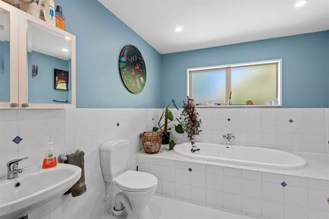 Photo of property in 11 Gainsborough Court, Rolleston, 7614