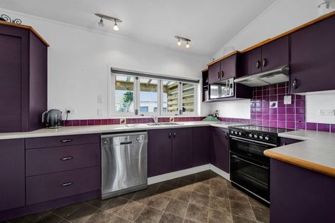 Photo of property in 278 South Road, Hawera, 4610