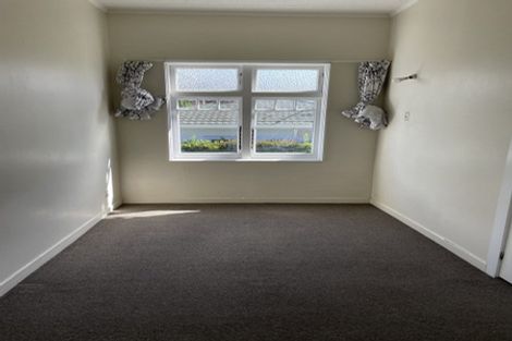 Photo of property in 35a Matai Road, Stanmore Bay, Whangaparaoa, 0932