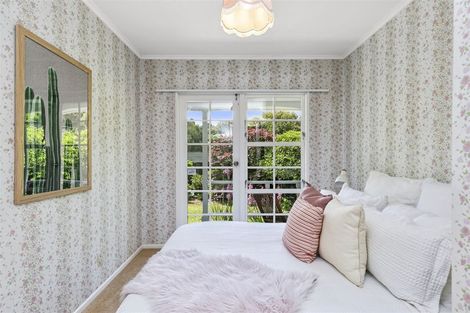 Photo of property in 32 Simla Crescent, Khandallah, Wellington, 6035