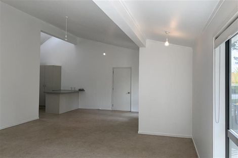 Photo of property in 131 Colwill Road, Massey, Auckland, 0614