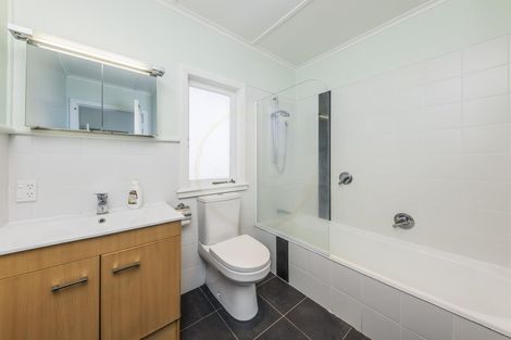 Photo of property in 74 George Street, Tuakau, 2121