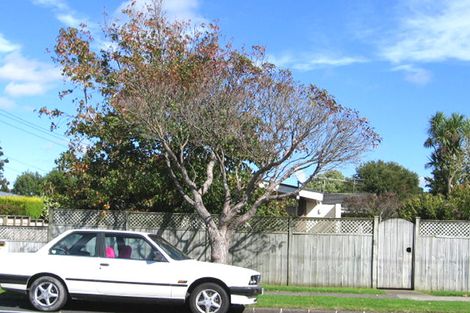 Photo of property in 1/187 Bucklands Beach Road, Bucklands Beach, Auckland, 2012