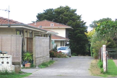 Photo of property in 1/13 Northall Road, New Lynn, Auckland, 0600