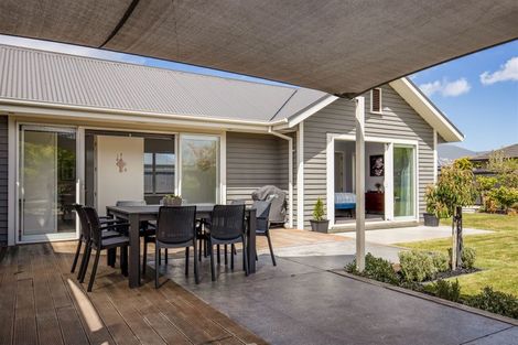 Photo of property in 6 Coachmans Road, Prebbleton, 7604