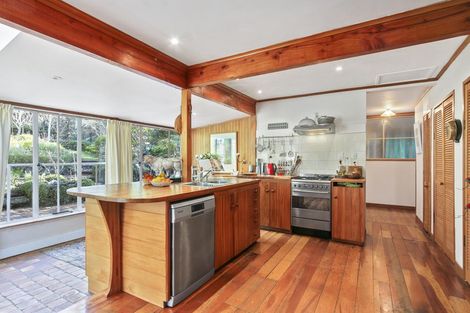 Photo of property in 773 South Titirangi Road, Titirangi, Auckland, 0604