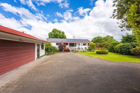 Photo of property in 34 Cambridge Street, Pahiatua, 4910