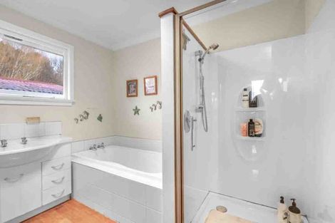 Photo of property in 121 Mcquarrie Street, Kingswell, Invercargill, 9812