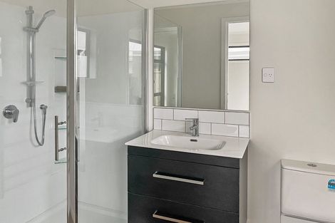 Photo of property in 16 Te Ara O Motutawa, Avalon, Lower Hutt, 5011