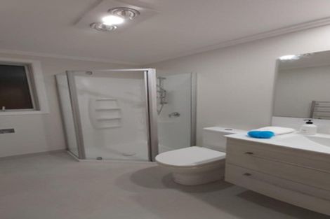 Photo of property in 20 Ridgeview Close, Red Beach, 0932