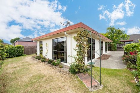 Photo of property in 2/10 Stead Crescent, Stoke, Nelson, 7011