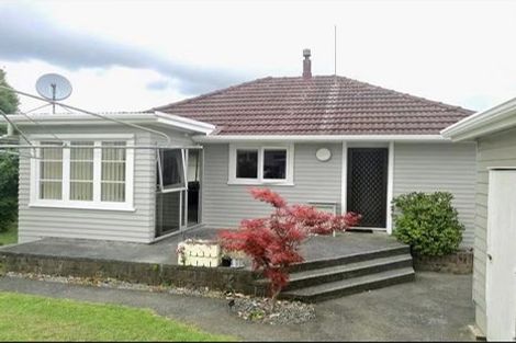 Photo of property in 11 Strid Road, Te Atatu South, Auckland, 0610
