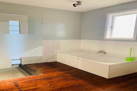 Photo of property in 147 Rosier Road, Glen Eden, Auckland, 0602