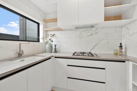 Photo of property in 6 Picnic Point Road, Hobsonville, Auckland, 0616