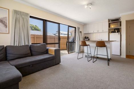 Photo of property in 153 Oceanbeach Road, Mount Maunganui, 3116