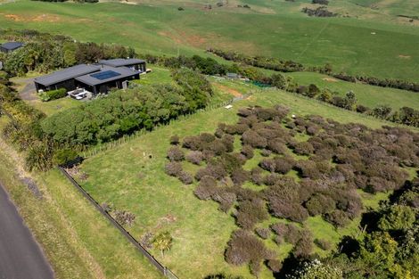 Photo of property in 176 Maungatawhiri Road, Raglan, 3295