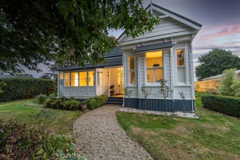 Photo of property in 29 Queen Street, Cambridge, 3434