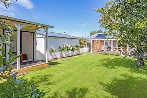 Photo of property in 265 Weston Road, Mairehau, Christchurch, 8052