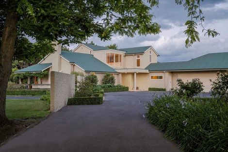 Photo of property in 131 Saint Andrews Road, Havelock North, 4130