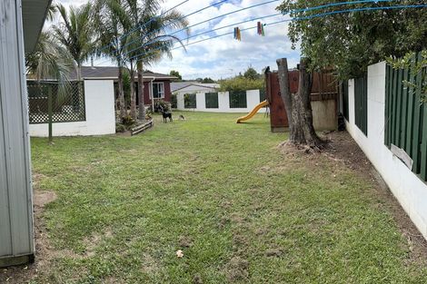 Photo of property in 4 Towra Place, Botany Downs, Auckland, 2010