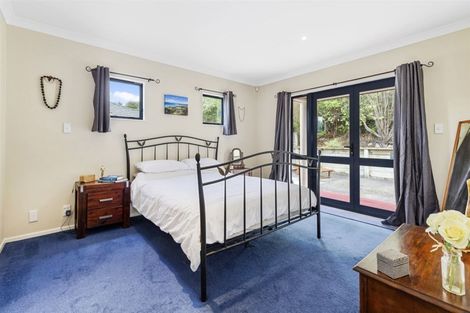Photo of property in 16a Latitude Close, Whitby, Porirua, 5024