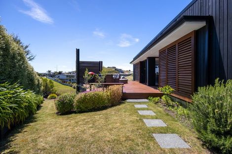 Photo of property in 3 Tarepa Court, Kaiteriteri, Motueka, 7197
