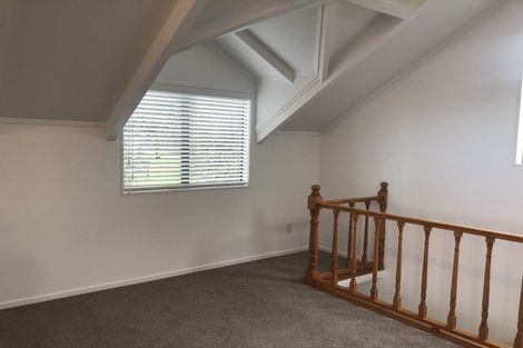 Photo of property in 18 Ngatira Road, Muriwai, Waimauku, 0881