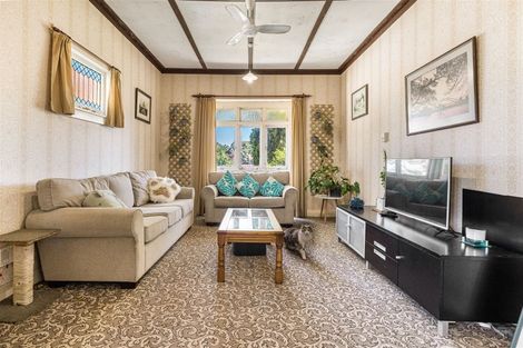 Photo of property in 61 Aramoana Avenue, Devonport, Auckland, 0624