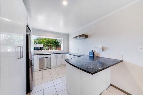 Photo of property in 22 Enuamanu Road, Favona, Auckland, 2024