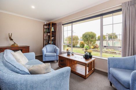 Photo of property in 10 Pip Way, Omokoroa, 3114