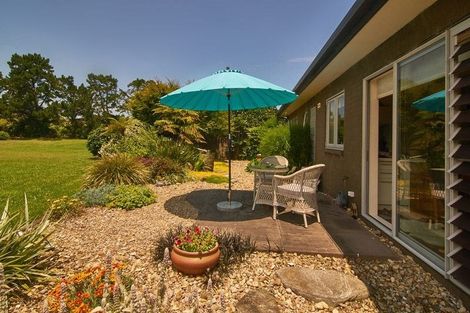 Photo of property in 10 Millbrook Drive, Waiuku, 2683