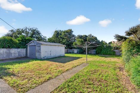 Photo of property in 176 High Street North, Carterton, 5713